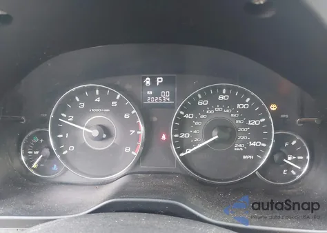 2012 Subaru Outback 2.5I Premium z USA, uszkodzony, nr VIN 4S4BRBCC1C3297147